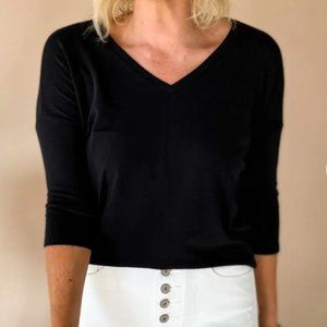 SSYS Black V Neck 3/4 Sleeve Knit Top
